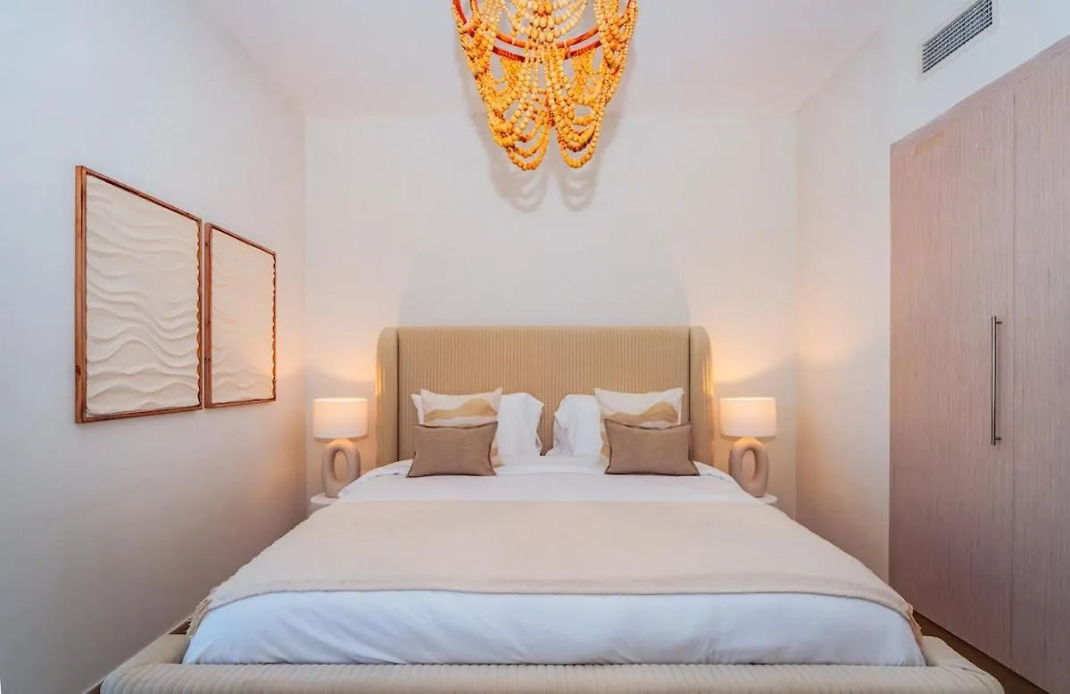 One Bedroom Apartment By Otolo Homes With Free Yas Theme Park Tickets أبو ظبي